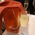 LiveMusic＆RestaurantBar SHOCK-ON - 