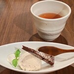 鉄板焼 円居 - デザート　蕎麦の実ジェラート