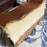 カンテサンス - ガトーオコンテ　みるからに三層構造