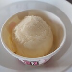 サーティワンアイスクリーム  - 料理写真:「バニラ」