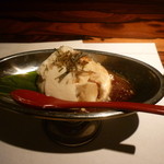 Suteki Zensho Akuwarangu Imura - 前菜（おぼろ豆腐）自家製ポン酢をかけました