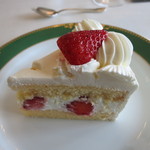 クラブ33 - お誕生日ケーキ（カット後）