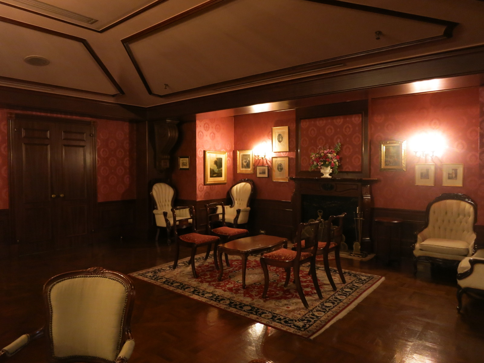 写真 : クラブ33 （club33） - 東京ディズニーランド・ステーション