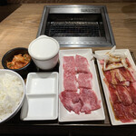 Yakiniku Raiku - 