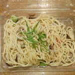 ディオ - あさりときのこの和風ボンゴレ (税抜)98円→69円 ※開封後 (2023.06.23)