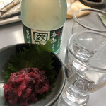串吉 - 冷酒と梅くらげ