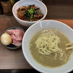 ヌードル＆スパイスカレー 今日の1番 - 