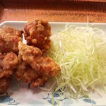 おふくろ食堂 - 綺麗に揚がったから揚げ。