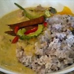 うるまんま - 島野菜のマッサマンカレー