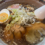 らーめん 佐々舟 - チャーシュー麺 ホロホロです