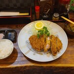 味の六白 - ご飯もおかわりしちゃいます
