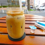 銀山ベース - Cafe&Bar 銀山ベース アイスカフェラテ 広島市中区銀山町