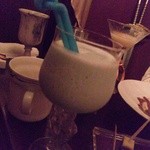 ル・クラブ - バナナとブルーキュラソー: スムージーな感じ