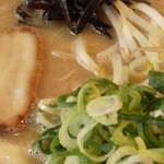 博多ラーメン味の蔵 - ラーメン