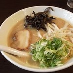 博多ラーメン味の蔵 - ラーメン（600円）