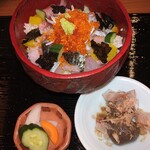 Yakigai Akoya - あこや海鮮丼（卵黄なしをお願い） ¥1500