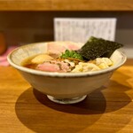 ジャパニーズ ラーメン 五感 - 