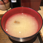 Kaisen Kushi Tempura Nakano Ya Higashi Naka Noten - ワカメ、なめこ味噌汁