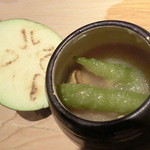 くろぎ - 「生ナスの蓋は明日のまかないにするから齧らないでね」