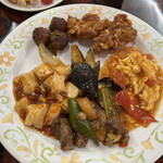 中華レストラン太郎 - 壱の皿　6種類の料理を盛りました