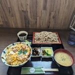 Makotoya - 親子丼セット、ご飯と蕎麦大盛り