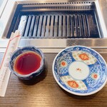 房州園 - タレと焼き台