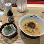 創業麺類元年 坂本龍馬が愛したラーメン食堂 - 合わせてみた