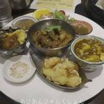 大衆中遊華食堂 八戒 - 