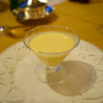 Maple Lounge - トウモロコシの冷スープ