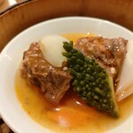 Jin Dhin Rou - 牛すね肉蒸し