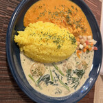 CURRY LOUNGE ハーフ&ハーフ - 