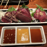 Shimizu Kakurega - 馬肉タタキ、馬ハツ、赤身ロース
                        ポン酢、ごま油、しょうゆ