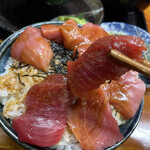 海鮮丼専門店 木津 魚市食堂 - 