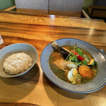 スープカレー鳩時計 - チキンとお野菜のスープカレー