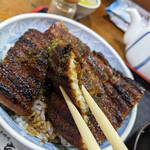 魚六 - 肉厚は薄め