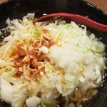 Sakauetoushoumen - ユーポー麺。パンチのあるニンニクと酸味で夏場に最高！これだけでも食べに行きたい！よく混ぜてから食しましょう♪