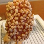 コロモテイ - 海老団子！表面のあられがいいです！