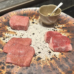 西麻布 焼肉 X - 