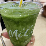 McDonald's - グリーンスムージー(ˊ⸝⸝o̴̶̷ ·̭ o̴̶̷⸝⸝ˋ)身体に良さそう♬.*ﾟ