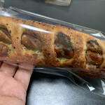 パン工房クルール - ロングウインナーバゲット　２９０円