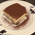 ラ・ピッコラ・ターヴォラ - 