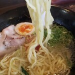 Ramen Koubou Kai - 中太麺です