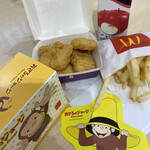 McDonald's - ハッピーセット.｡ﾟ+.(･∀･)ﾟ+.ﾟチキンとポテト、ミニッツメイドAppleジュース