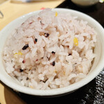 とんかつ よしだ - 雑穀米も柔らか美味く白トンカツで進む進む