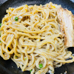 めん処　麒麟児 - 醤油特製油そば（太麺）+大盛り