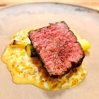 Selvaggio - 肉料理　黒毛和牛かいのみ、卵のソース　焼きアスパラ