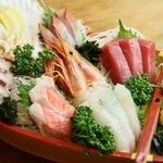 浜焼酒場 トロハチ - 毎日漁港直送だから珍しい魚と出会える事も！