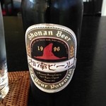 手打そば千花庵 - 湘南ビール／シュバルツ、750円。