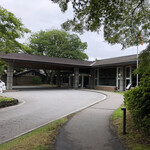 Primrose - 主大廳入口