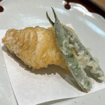 Isoda - 明石の虎魚の唐揚げ。夏を代表する魚。ラッコの大好物